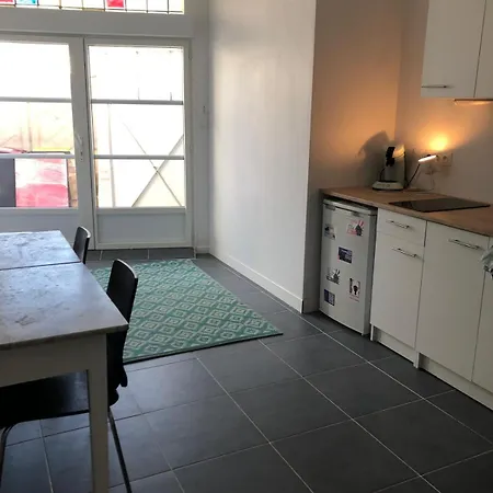 2 Pieces Proche Du Metro Appartement *