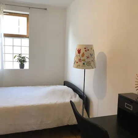 Appartement 2 Pieces Proche Du Metro *